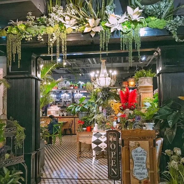 【台中泰式】女孩們的夢幻花園Thaï.J▲時尚泰式餐廳♥二樓戶外花園超吸睛