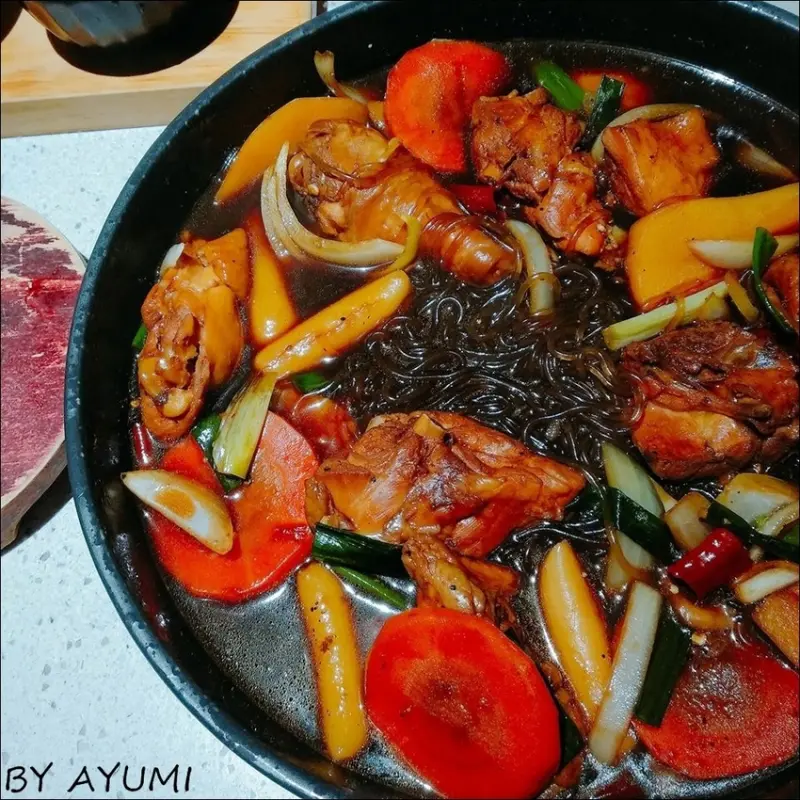 [台南韓國料理推薦]哈摩尼韓食堂할머니－必吃推薦：人蔘雞湯、安東燉雞、石鍋拌飯／小菜免費無限續