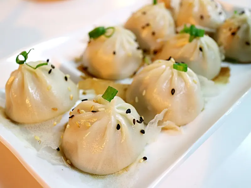 (台南。中西區美食)郭記蒸好味湯包：台灣文學館圓環旁的青年路口小吃｜暖冬的小確幸｜