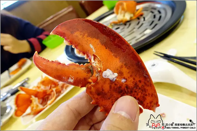 【新竹】海の味蒸氣養生料理(關新店)，新竹海鮮餐廳，活體水產尚青沒話說，蒸氣養生料理，吃得到食材最真實最鮮甜的原始風味，"蒸"的很好吃，誰敢說少油少鹽就沒有好滋味