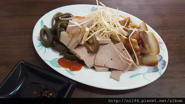 《小吃》大同延三。老程麵店