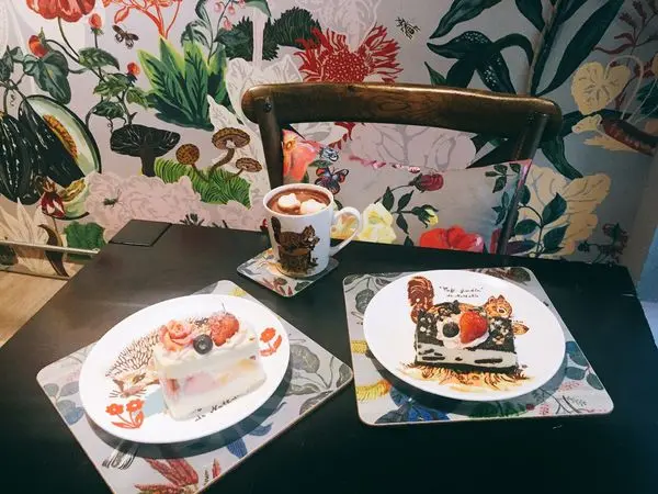 捷運忠孝敦化站✿ 娜塔莉花園咖啡館 Nathalie Lete ✿法國畫家娜塔莉Nathalie的專門店~花朵、動物或者海底世界，用繪畫帶給你生命力!