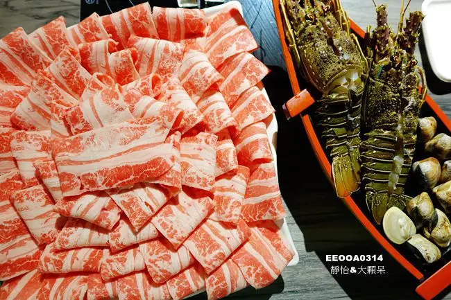 【新莊火鍋】湯正黑潮涮涮 ♥ 大份量火鍋!!來試試50盎司雪花牛的威力!!第一次牛肉多到吃不完!!還有龍蝦 (內附菜單) @ 新莊運動公園美食/火鍋