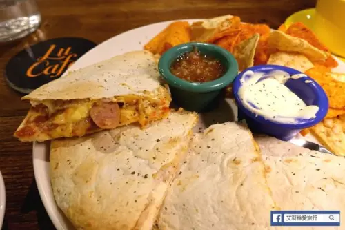 【蘆洲美食】平價消費擁有高規格味蕾享受 Ｘ Lu Cafe X 輕食 X 甜點 X 早午餐 X 鄰近蘆洲李宅、蘆洲國中