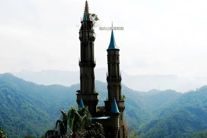 【新竹※景點】佛陀世界城堡 最接近天空的城堡 沉寂已久的