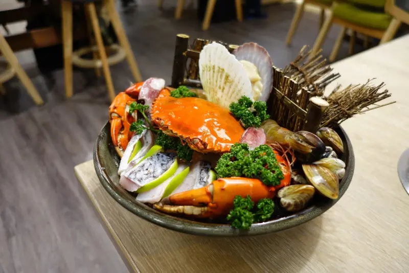 【食記】桃園 高鐵站 55pot精致鍋物 近華泰outlet周邊美食、大園國際高中對面