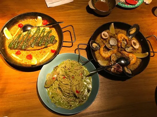 新竹-馬偕醫院附近- Go eat Tapas Dining BAR 西班牙餐酒館-西班牙海鮮烤飯