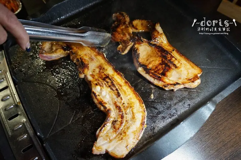 ♚食記♚台北中山 原味五花肉 八戒秘醬五花肉 柚子五花肉 極上豬頸肉 海鮮煎餅 石鍋拌飯 韓國冷麵 韓式炸雞 迷你壽司套組 墨西哥餅皮  韓式料理 平價  捷運行天宮站 -Hakkai 八戒