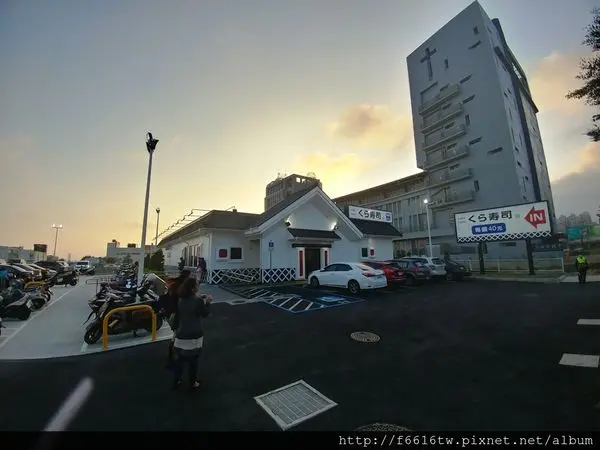 【台中西屯】藏壽司 濃濃日式傳統建築 くら寿司 福科路街邊店