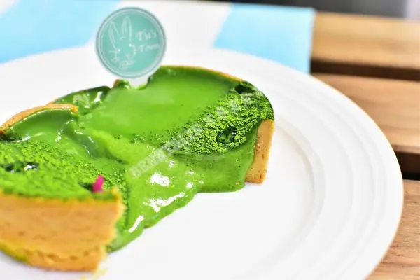 [高雄美食]巷弄間隱藏的爆漿抹茶塔，還有把妹專屬的造型馬卡龍 -- Tus Town Pâtisserie《兔思糖法式甜點》(高雄美食推薦、高雄甜點推薦、高雄伴手禮、高雄抹茶甜點)