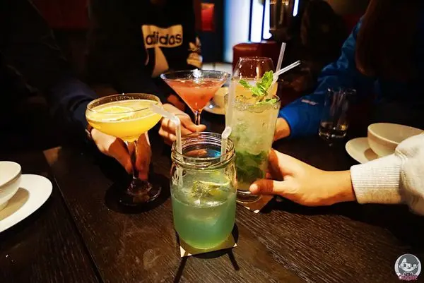 [食記/台北東區] Tiger Lily 捷運忠孝復興站 楊乃文的特色酒吧 餐酒館界的極品 下班後的歡愉讓我們在這度過吧