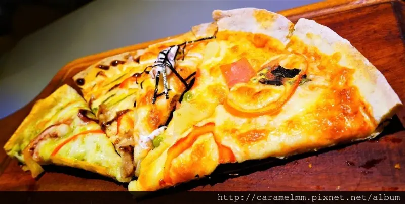 【台中沙鹿】義米蘭Pizza&Pasta/沙鹿店 高CP吃到飽餐廳 手作披薩、炸物、冰飲品無限供應 大空間聚餐首選！愛評體驗團