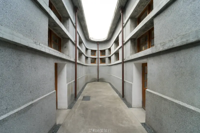 萬華景點》新富町文化市場U-mkt 馬蹄形的空間輪廓 日式古蹟整裝再出發 IG美拍 外拍景點 - 艾莉絲愛旅行