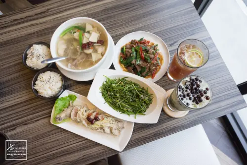 台北│【EZ.KON異人館-集賢店】新北蘆洲合菜/複合式餐廳/異國料理～推薦新品抹茶黑糖泡泡