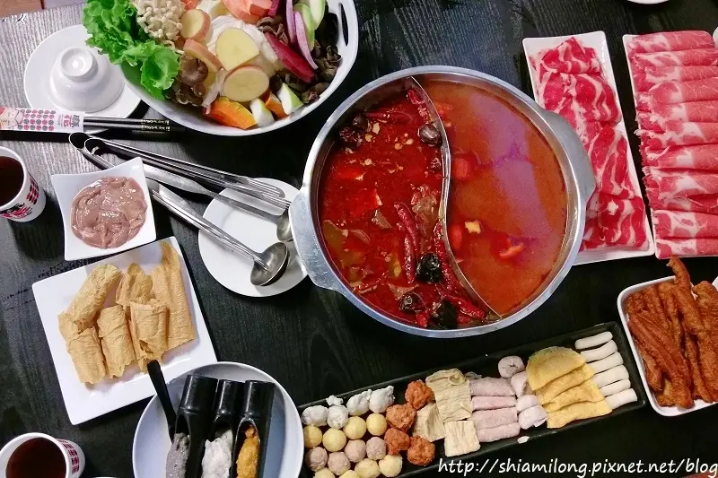 【台南】中西區 ★ 麻花重慶火鍋 - 無菜單、預約制，巷子內的麻辣火鍋