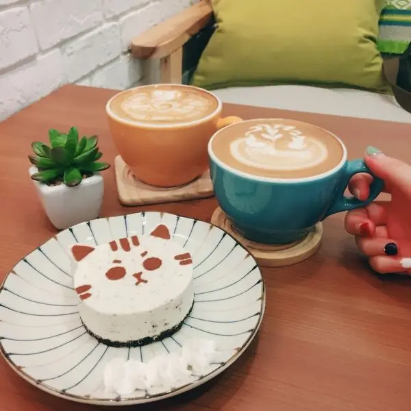 │食記│中壢/恰歐Coffee Ciao│近內壢車站巷弄中的咖啡店❤貓咪造型蛋糕萌度破百