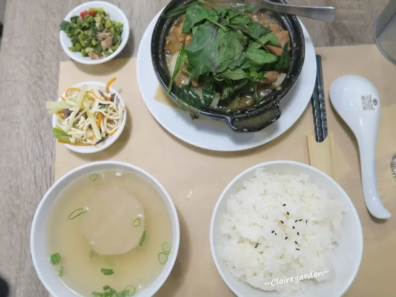 [南崁菜鳥覓食記]力鍛金~麵食店家傳功夫菜也吃的到