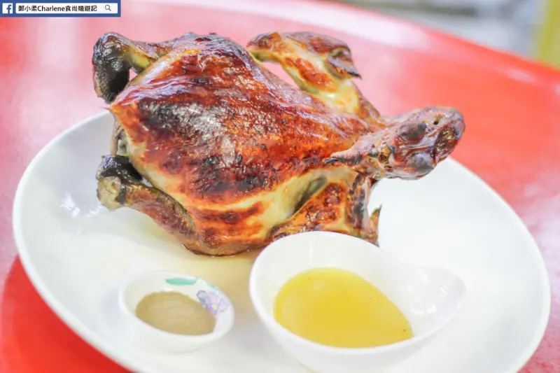 【宜蘭員山】毛蟹冒泡碳烤屋－桶仔雞／鹽烤魚／樸實好滋味的在地美食！