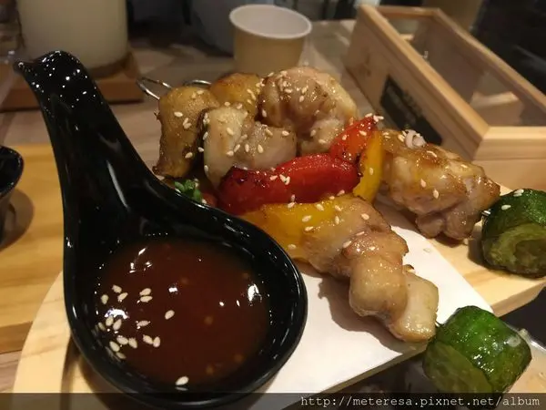 【天利食堂．草屯店】日式無印風格小食堂。餐點用畢自理碗盤，有家的感覺！