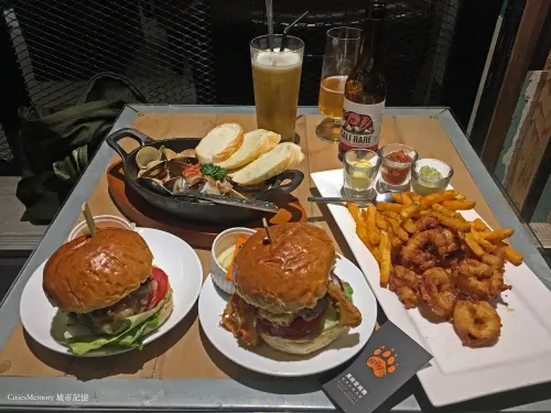 [台北]黑熊愛跳舞-中西合併牛肚漢堡