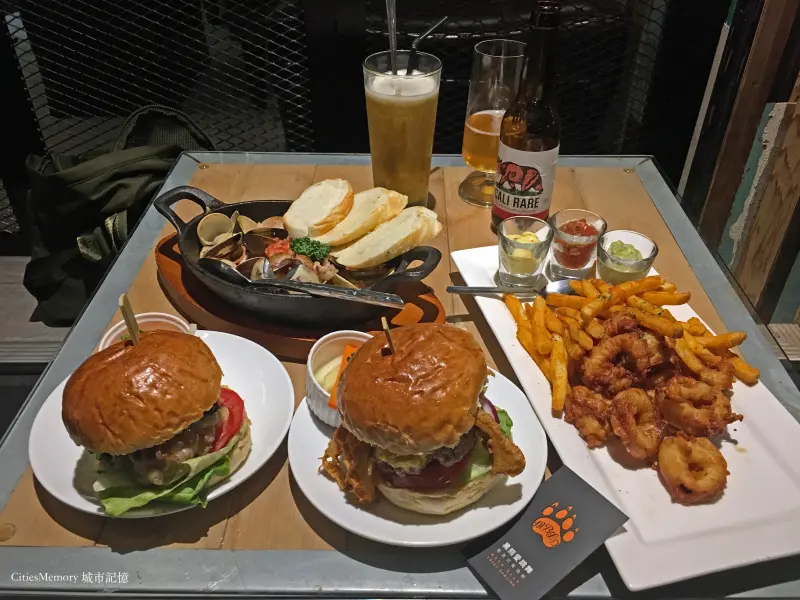 [台北]黑熊愛跳舞-中西合併牛肚漢堡