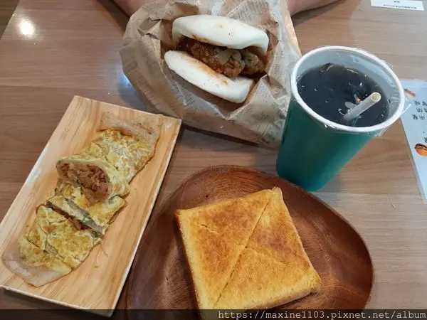 【台南美食】高CP值早餐--日十早午餐