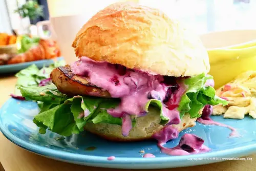 【宜蘭早午餐】Wake 沃客手作早午餐｜CP值超高鐵鍋煎餅手工漢堡咖啡紅茶