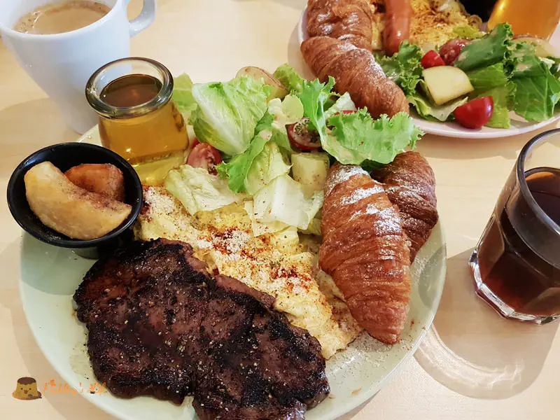 【宜蘭美食】宜蘭市-有牛排的豐盛brunch《Wake沃客早午餐》份量大c/p值高