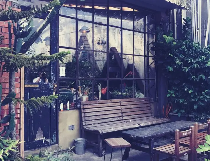 【 台北 文山 】Ruins Coffee Roasters x 小廢墟。小破爛的華麗轉身