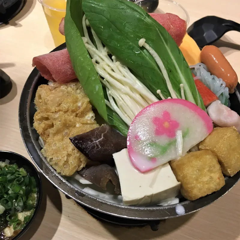 高雄茉荳獨享鍋｜北海道牛奶鍋、泰式酸辣椰奶鍋給你滿滿奶香