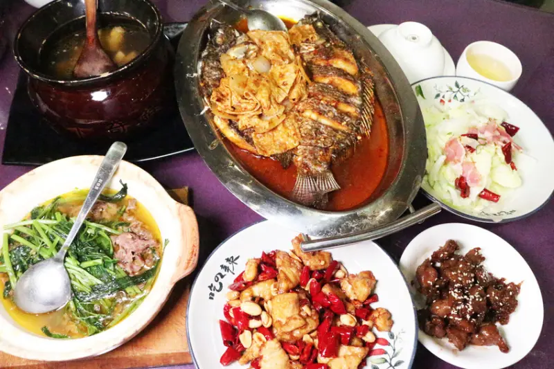 台南川菜來呷飯川食堂 優雅環境享用平價道地的香辣小炒