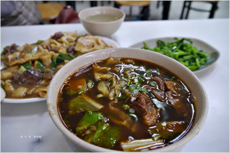 【高雄】牛朝刀削牛肉麵‧平價牛肉麵在地人推薦