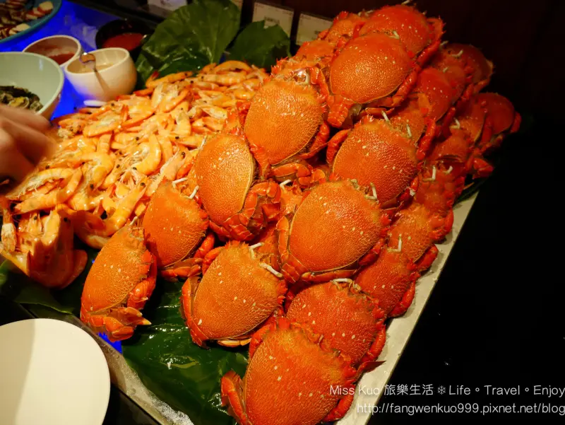 【台北。泰山】麗京棧酒店：彩京苑餐廳『海鮮自助百匯』