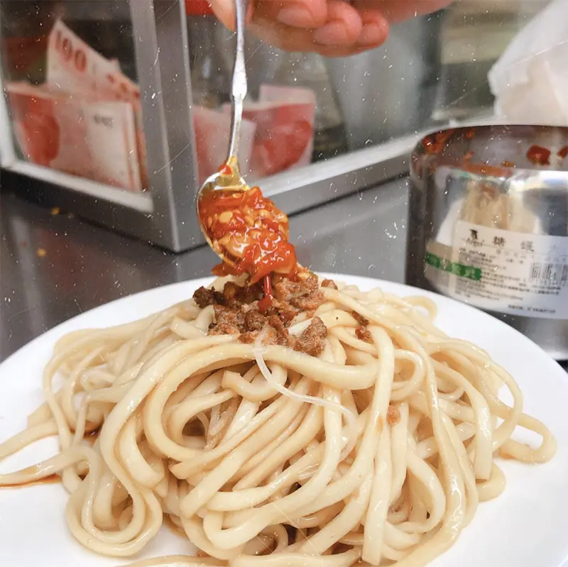 巷內美食平價又好吃 《中正區＿以馬內利鮮魚湯》