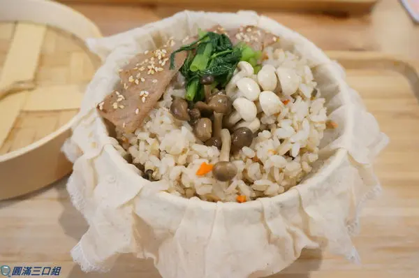 【食記】高雄鳳山_7X7米平方@小而美的復古情懷 最愛那小小蒸籠的可愛風