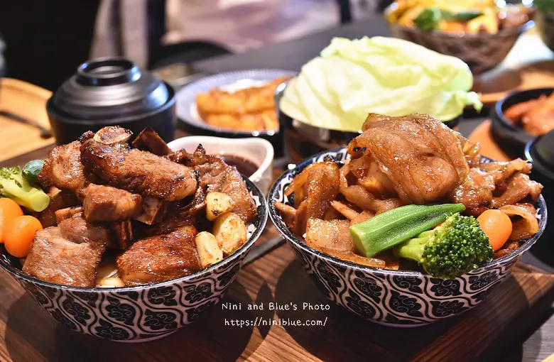 開丼 燒肉vs丼飯 地表最強燒肉丼，台中秀泰站前店美食餐廳推薦。爆肉山丼給你滿滿燒肉~部分丼飯還可加價肉量激增