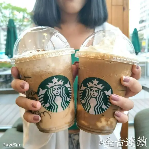 遇fun胃_星巴克||全台連鎖美食||期間限定新款||星冰樂最新口味 奶茶義式奶酪星冰樂 另外還有開心果巧克力星冰樂 到底好不好喝呢