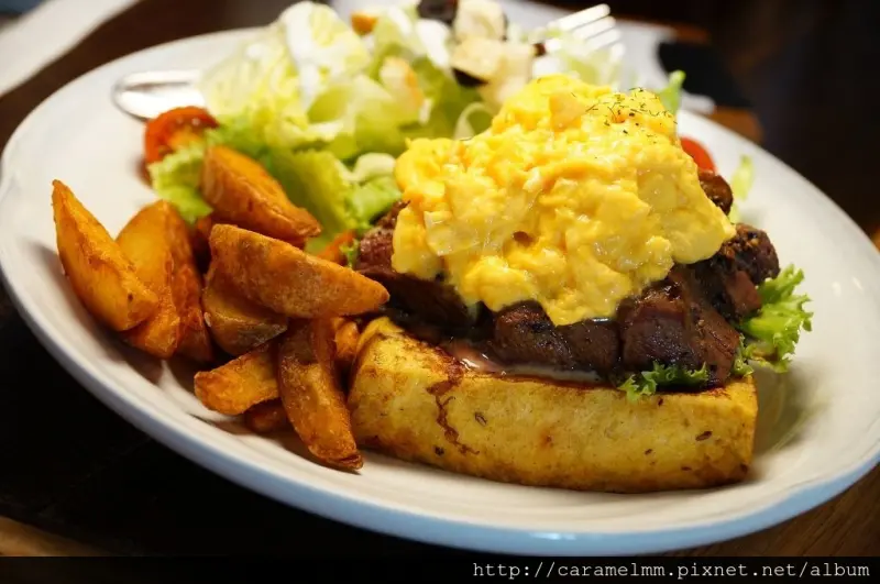 【嘉義西區】貳樓SECOND FLOOR  台北知名連鎖早午餐進駐嘉義啦~美味、菜色多變高CP早午餐 秀泰影城/檜意生活村/嘉義火車站