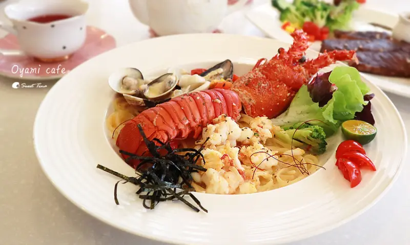 Oyami cafe - 夢幻法式鄉村風 / 龍蝦義大利麵 / 咖啡鬆餅 / 義式餐廳 / 板橋下午茶 / 捷運新埔站