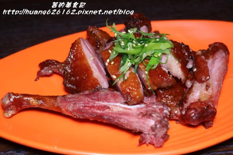 【台北大安區】現場還有輪盤酒新奇又有趣『BJ BAR』 啤酒 / 串燒 / 飛鏢酒吧 /  東區酒吧 / 台北忠孝復興站/全整菜單