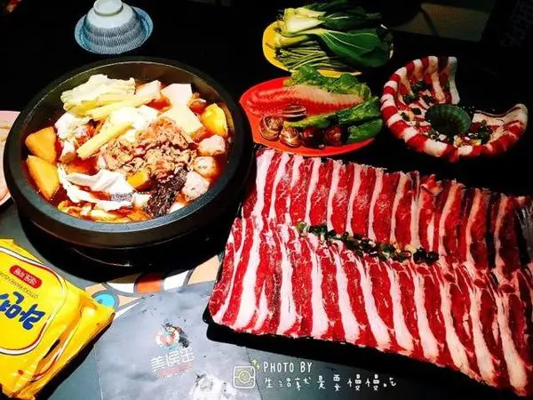 【新竹．慈】全台獨創石頭麻辣火鍋▷美侯王石頭麻辣火鍋-新竹殿