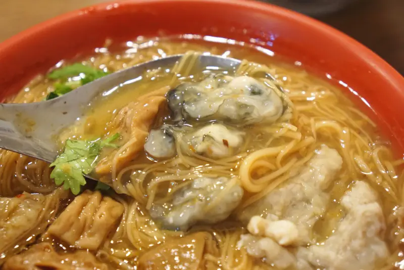 在地人推薦的麵線 想不到肉圓比較得我心呀-13號麵線@捷運後山埤站@玉成公園