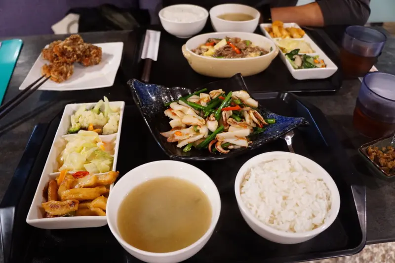 (初訪加二訪)平價又好吃的中式套餐 還有豆花吃到飽哦-胃太小私房菜@捷運芝山站@天母SOGO