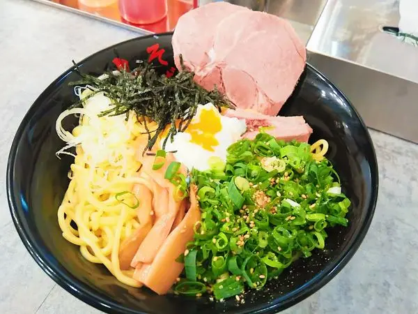 東京油組総本店 台湾新開幕｜日本拉麵新吃法~用拌的拉麵份量十足好勁道/日本油麵/東京油組總本店台北敦南組、東區拉麵/台北大安區捷運忠孝敦化站(附菜單)