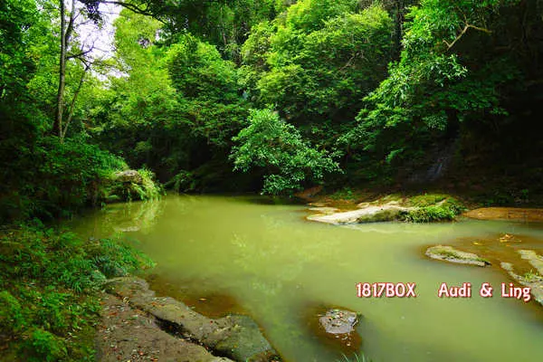 【苗栗。三義】溪水秘境。水載下瀑布。三義舊山線天使湖。峰綠溪河谷