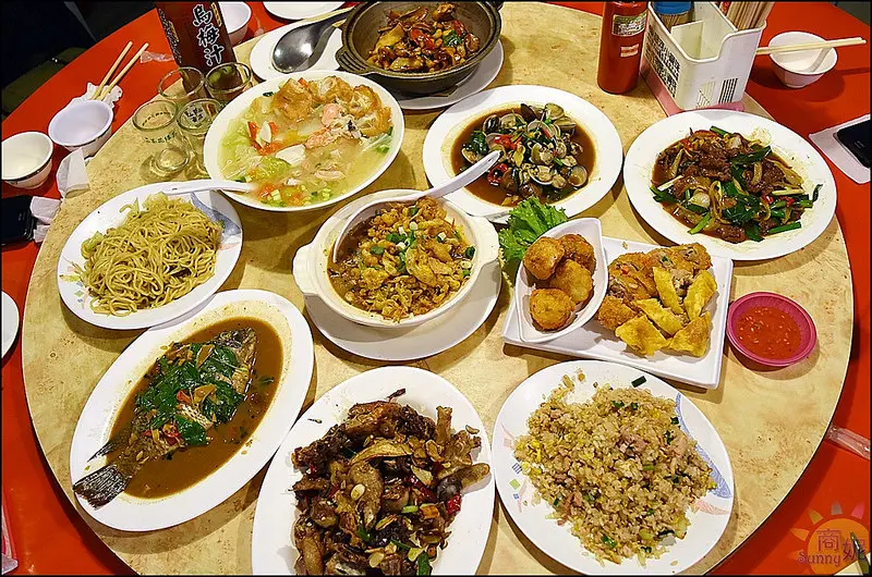 台中北屯平價宵夜熱炒。佳賓黑白切。經濟實惠平價熱炒黑白切。濃濃台灣味聚餐好所在@sunny吃喝遊樂