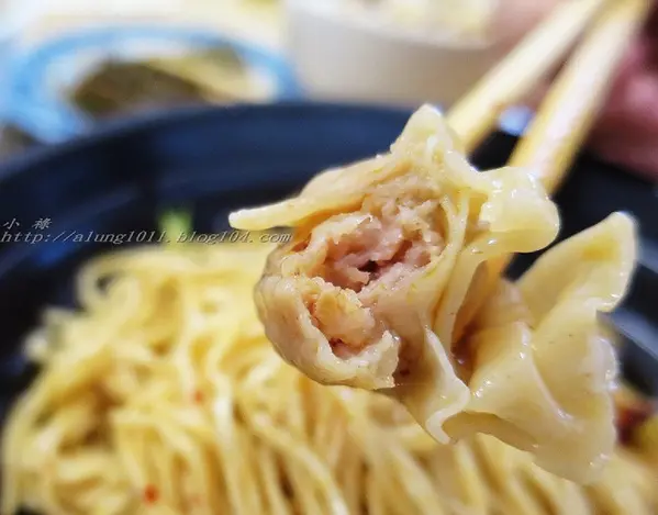 別具風味 ‧ 蜀留香川味擔擔麵              