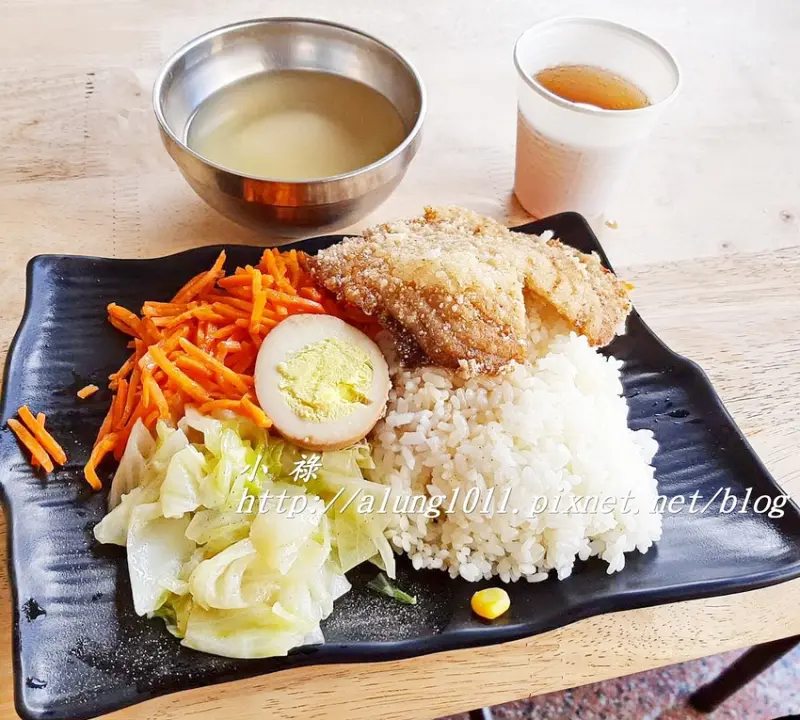 小祿ㄟ小食記 / 大眾排骨飯 / 近文化中心林泉街