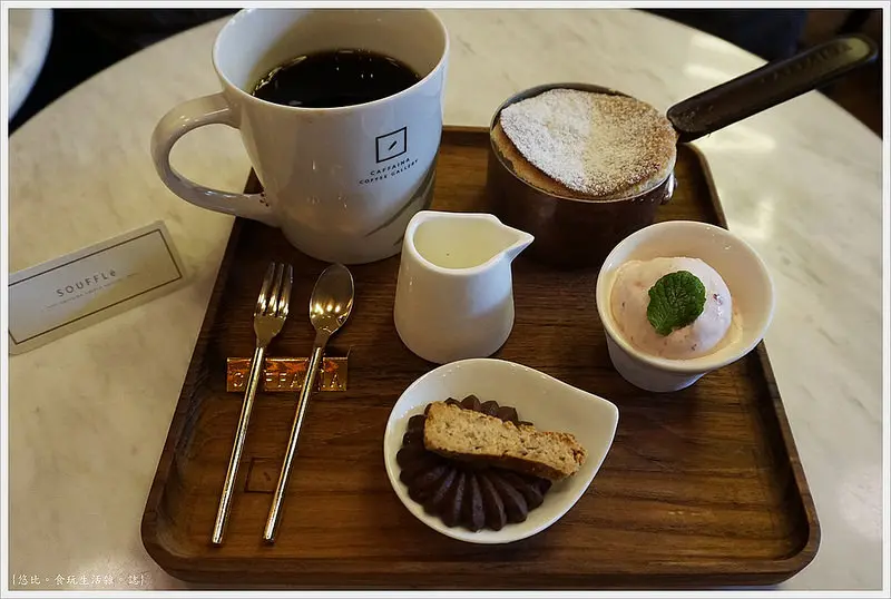 [台中|南屯區。卡啡那CAFFAINA 大墩店]