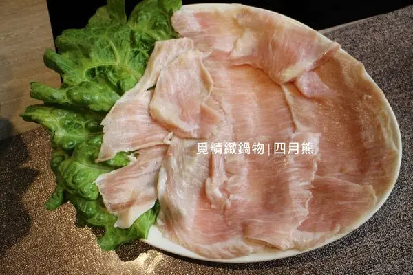 【吃】MIS SERIES覓精緻鍋物 新莊店 ∣ 夢幻裝潢拍照打卡推薦∣ 超司牛奶鍋超美味 -2017.03